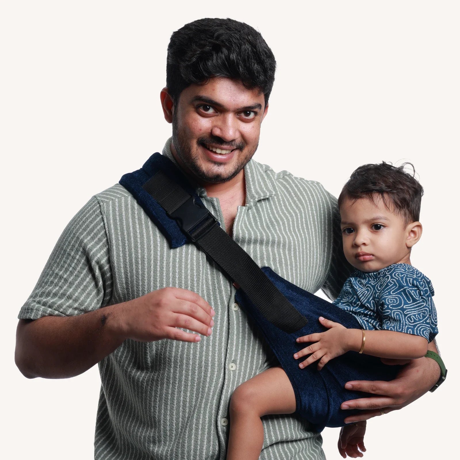 Babywearing Made Stylish – Trendy Carriers for Parents
