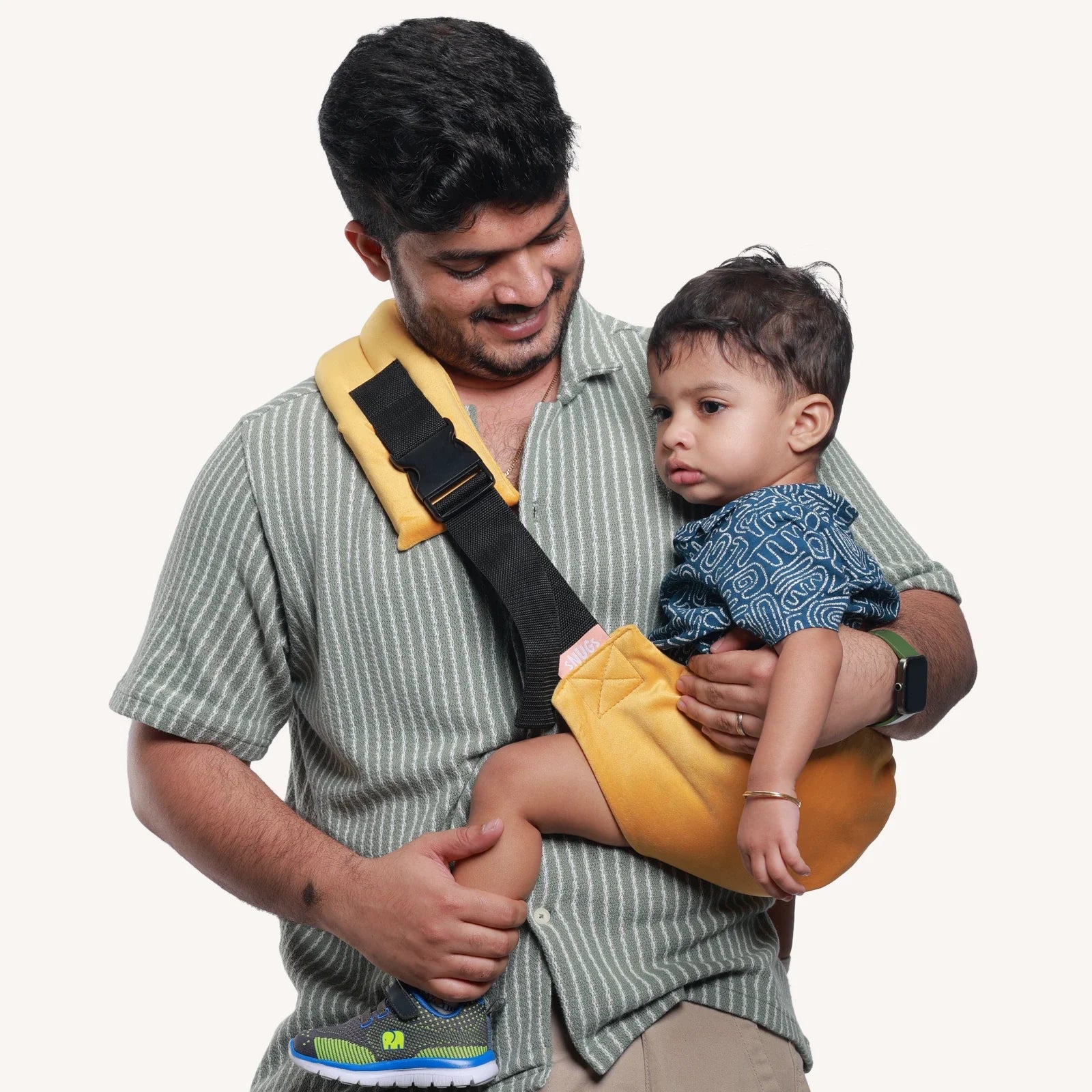 Top 10 Benefits of Using a Snugs Ergonomic Baby Carrier in India